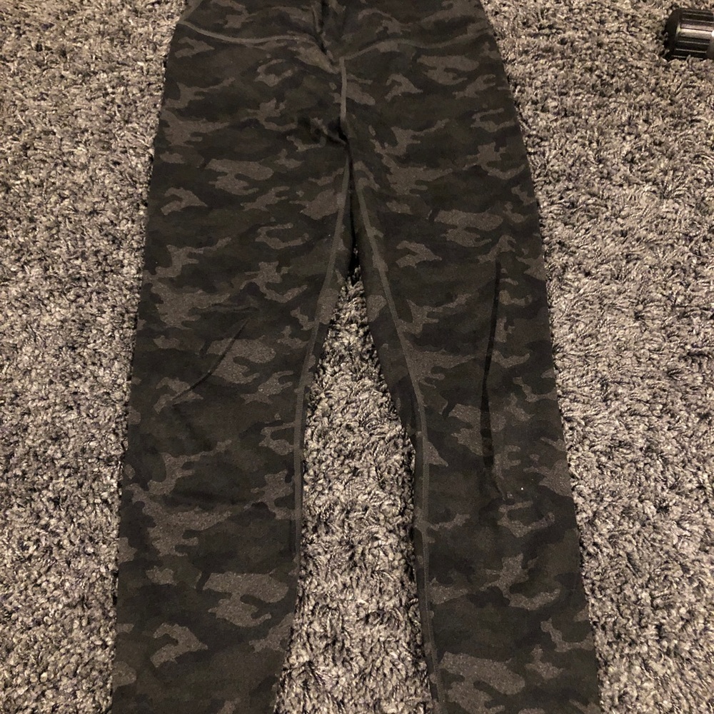 Fabletics leggings medium